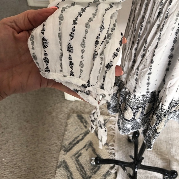 Grand & Greene v neck long tunic style shirt size XL - Picture 4 of 8